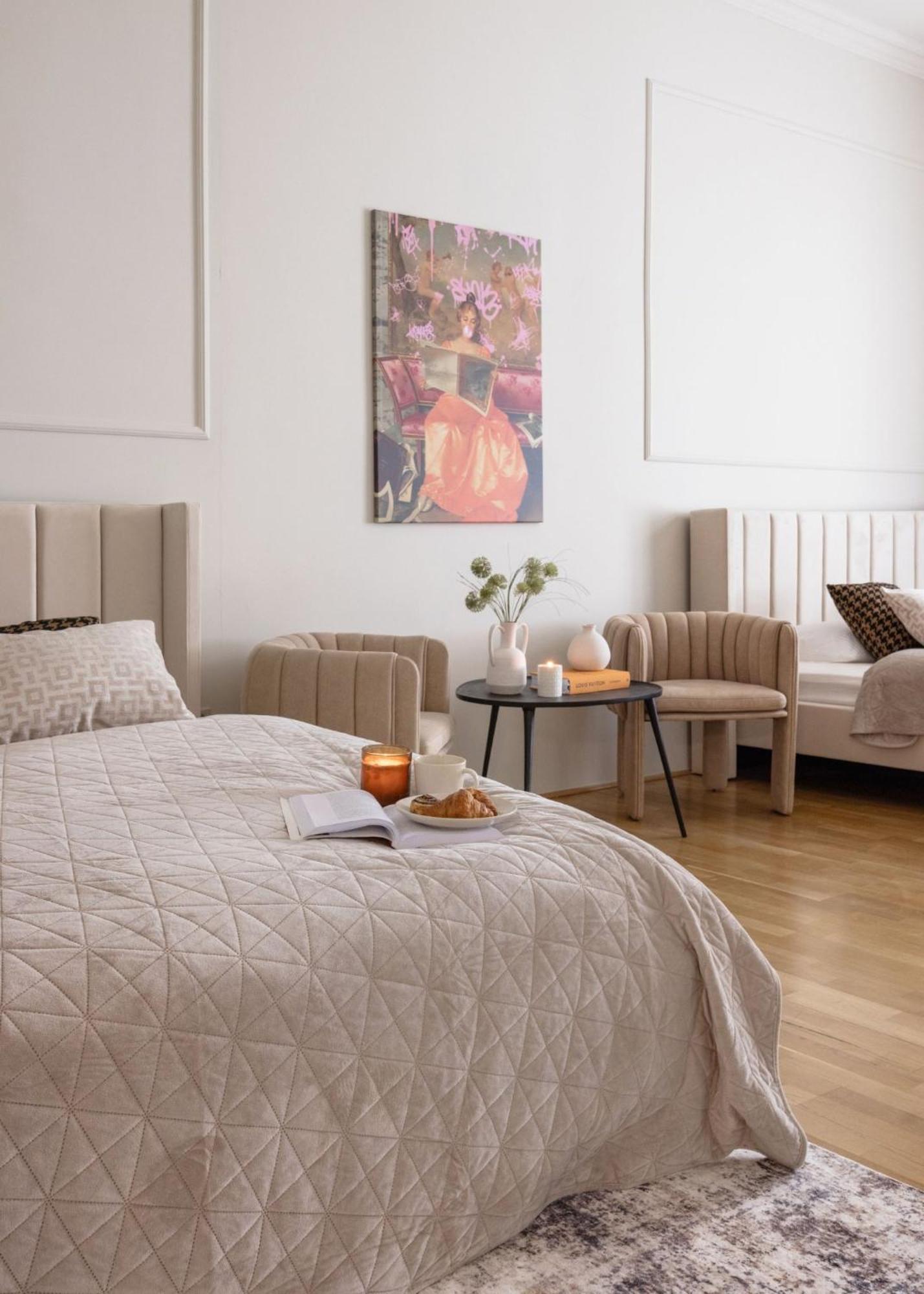 Timeless Elegant Apartment By Opera House Budapest Eksteriør billede